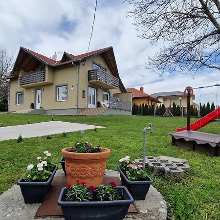 Silence Apartmanhaz Zalakaros Zewnętrze zdjęcie